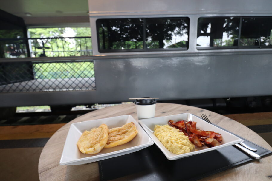 Na Estação de Itu é possível tomar um café da manhã no ambiente ferroviário