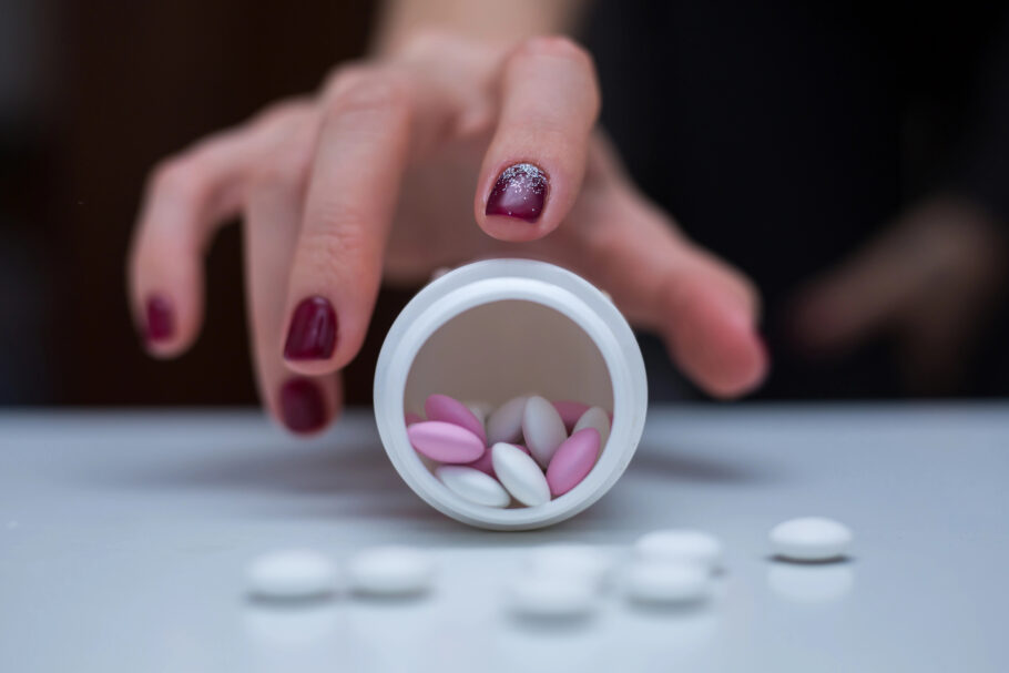 Uma em cada seis pessoas sofrem com abstinência de antidepressivos, segundo estudo
