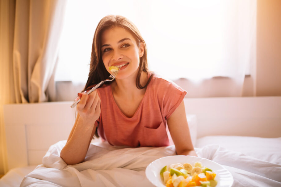 De acordo com estudo, consumir frutas três vezes ao dia reduz risco de depressão