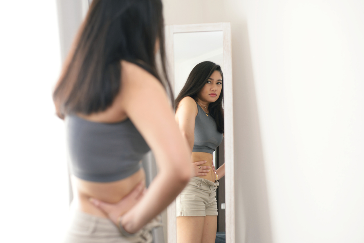 O que é dismorfia corporal e quais os sintomas?