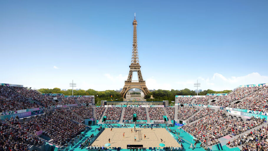 O estádio daTorre Eiffelvai sediar os jogos dovôlei de praiaefutebol para cegos