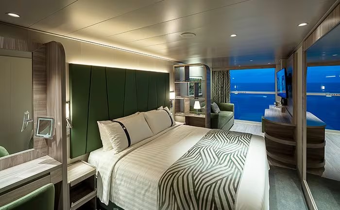 Interior de uma das cabines com varada do MSC World America