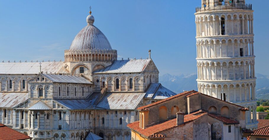 Uma cidade que não pode faltar no roteiro pela Toscana é Pisa