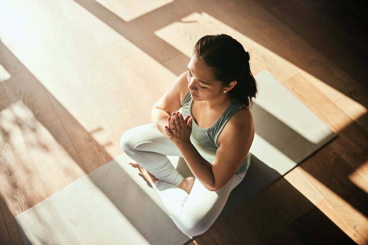 Meditação: um caminho para o equilíbrio emocional e a saúde mental