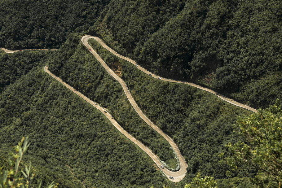 A Serra do Rio do Rastro é uma cadeia de montanhas localizada no sudeste do estado de Santa Catarina, sul do Brasil