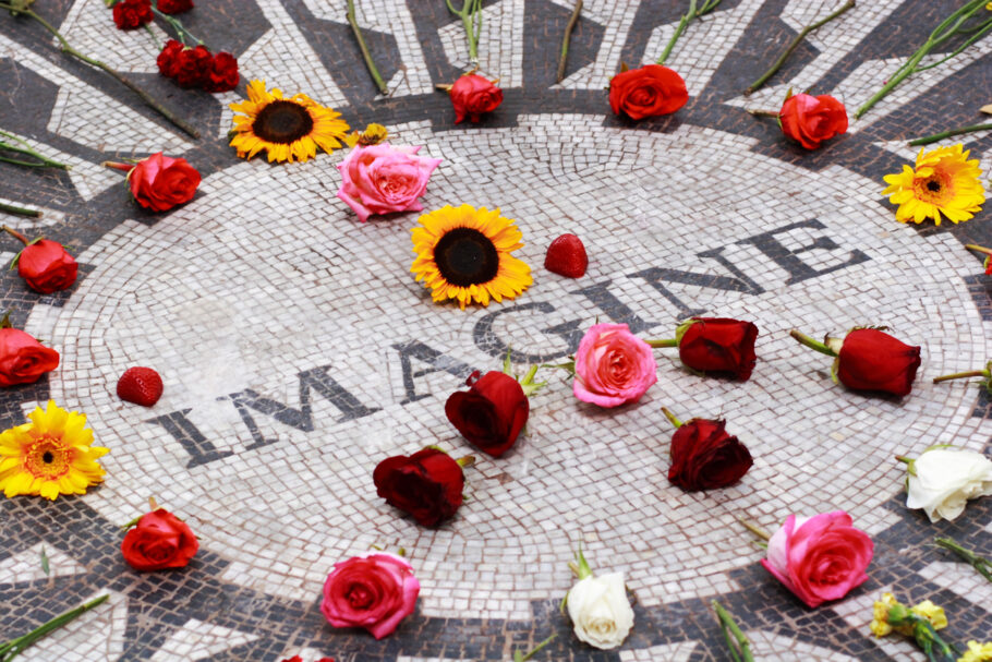 Strawberry Fields no Central Park: jardim em homenagem ao John Lennon