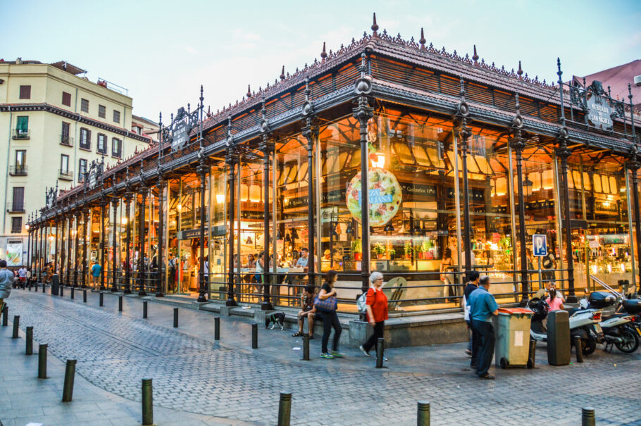 Mercado de San Miguel, localizado no centro de Madri