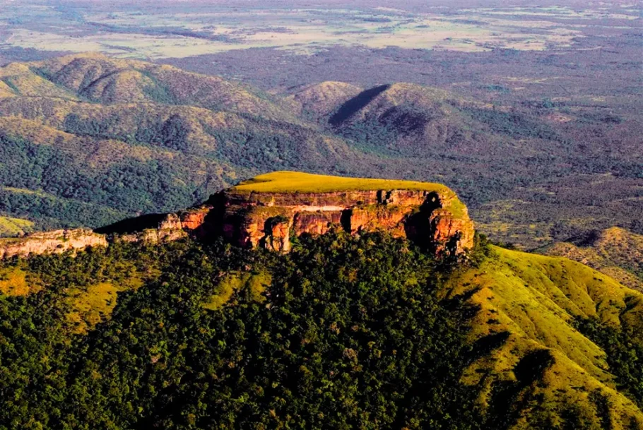 Morro de São Jerônimo é um dos pontos mais altos do Parque Nacional da Chapada dos Guimarães