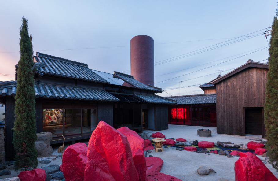 Teshima Yookoo House, obra de Tadanobu Omote, na Ilha de Teshima