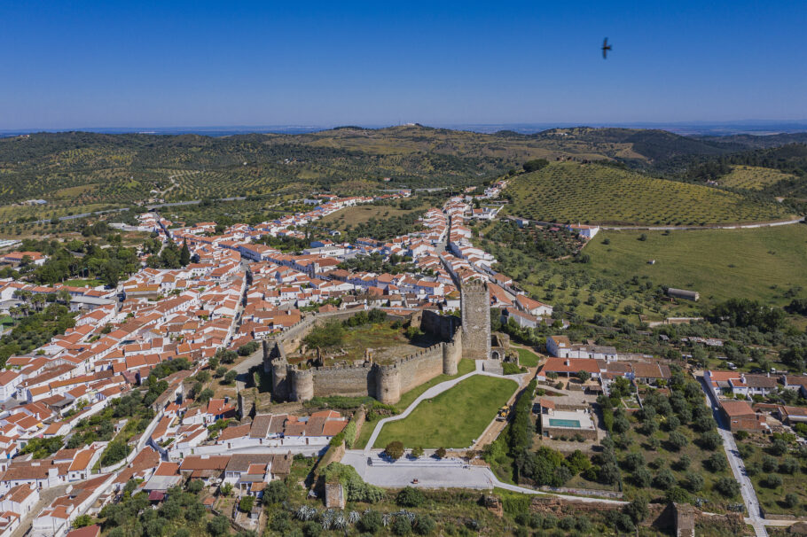 Vista do Castelo de Portel, construído no século 13