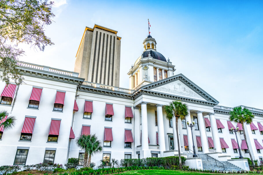 A atmosfera festiva de Tallahassee durante a temporada de fim de ano é um espetáculo que merece ser visto