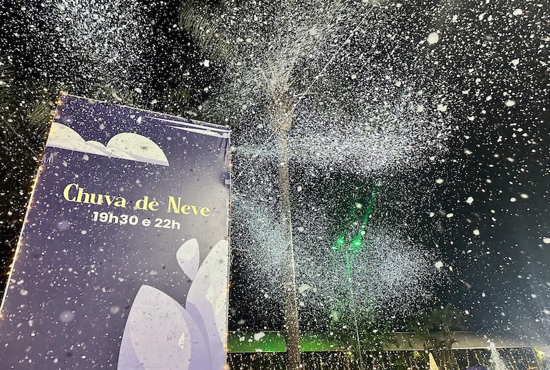 A Chuva de Neve é um dos momentos mais aguardados da noite