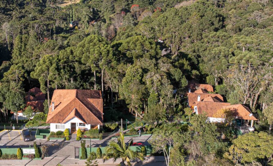 Vista área da Pousada Jardim da Mantiqueira, em Monte Verde