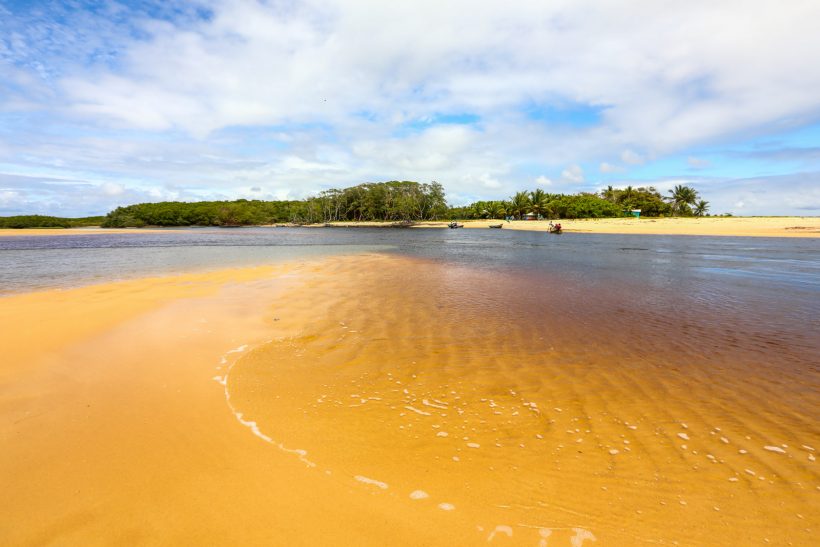 Rio Corumbau, na Costa do Descobrimento