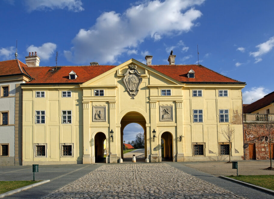 Entrada principal do palácio de Valtice