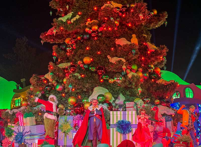 O rabugento Grinch é atração no Natal dos parques da Universal em Orlando