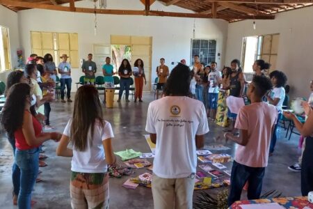 Turismo fortalece senso de pertencimento, gera renda e revitaliza a cultura local no sertão da Bahia.