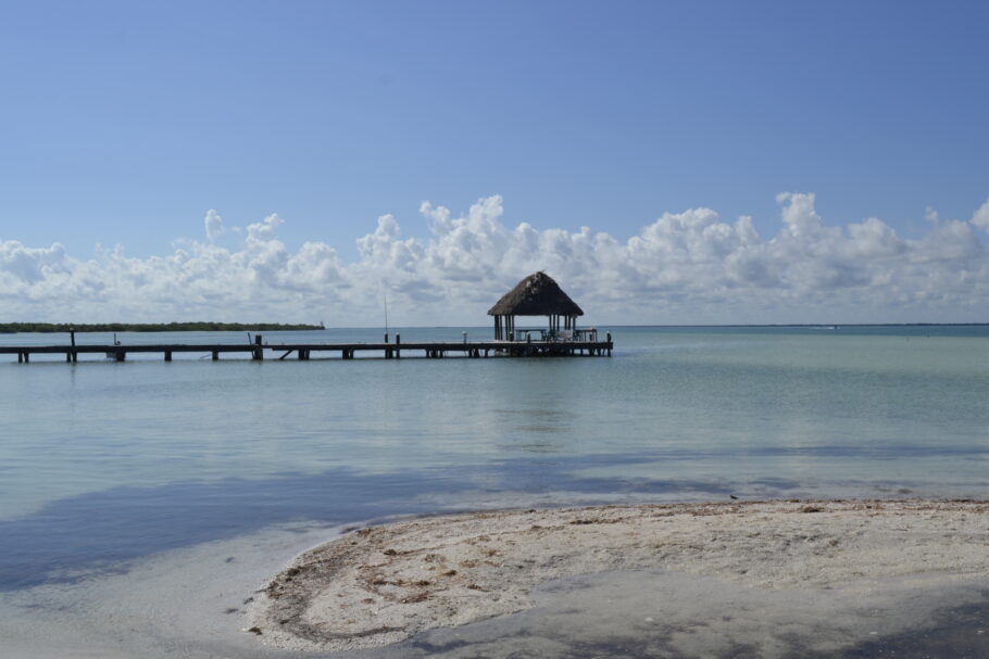 Pier na praia de Punta Coco