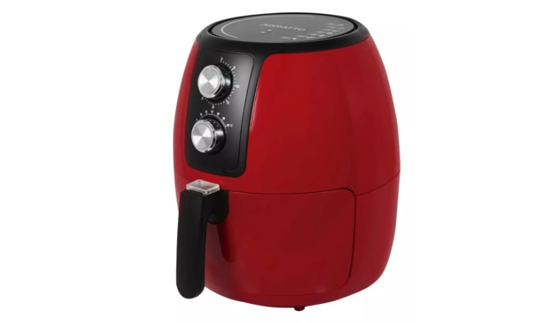 A air fryer Supremma de 3,6 litros da Agratto sai por R$209,73