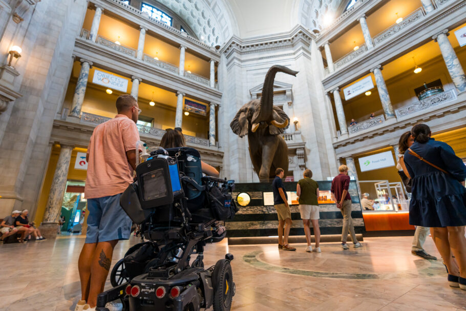 Washington, DC possui museus, meios de transporte e atrações adaptados para receber todos os visitantes