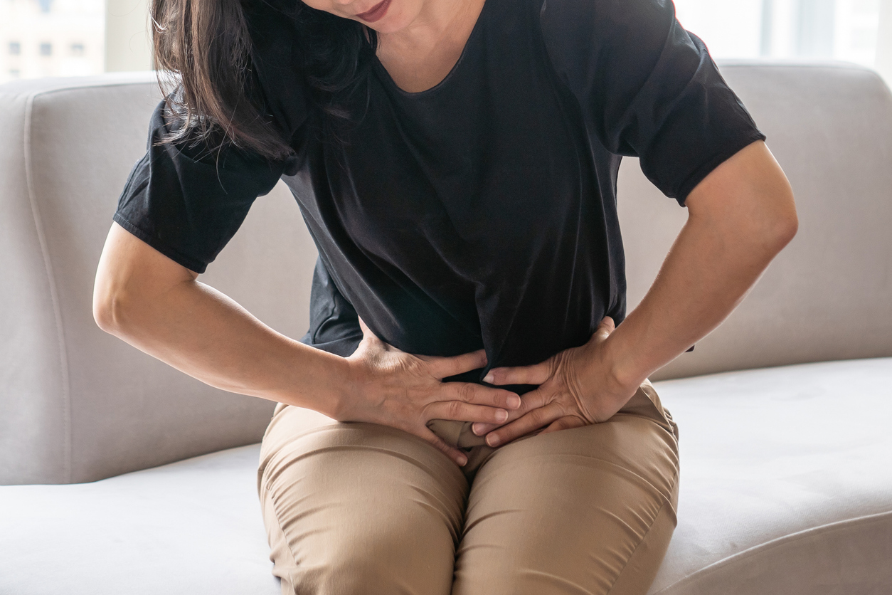 Mudanças no estilo de vida e alimentação são fundamentais para prevenir o câncer de intestino em jovens