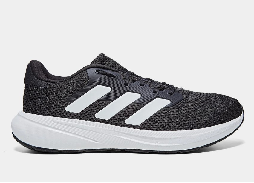 O Tênis Adidas Response Runner sai por R$179,99 com o cupom CATRACA10