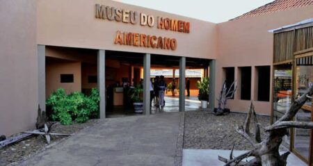 O Museu do Homem Americano, é um dos lugares mais interessantes para quem quer entender mais sobre a história do ser humano no continente.