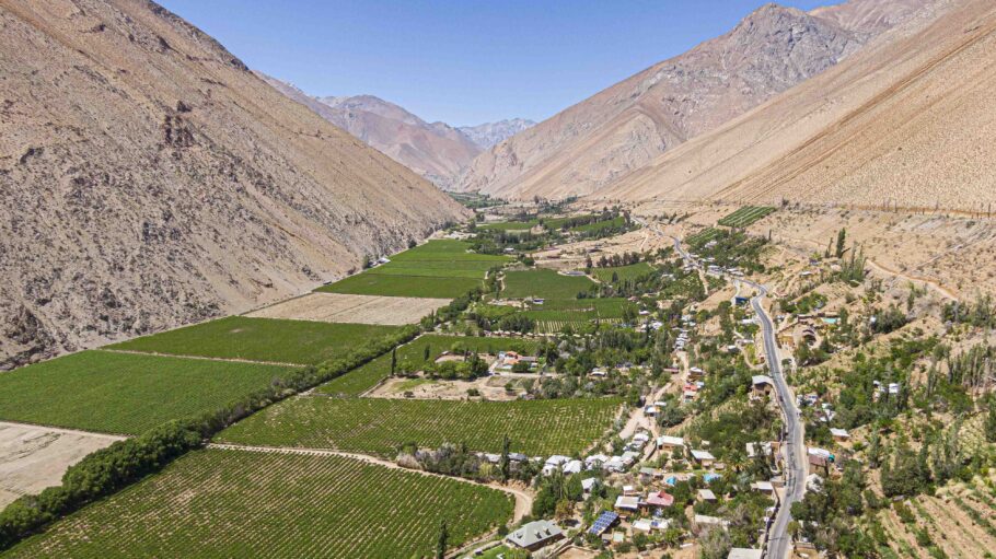 Valle del Elqui combina sol quase o ano todo, paisagens lindas, um céu estrelado, vinhos únicos e muita magia e magnetismo