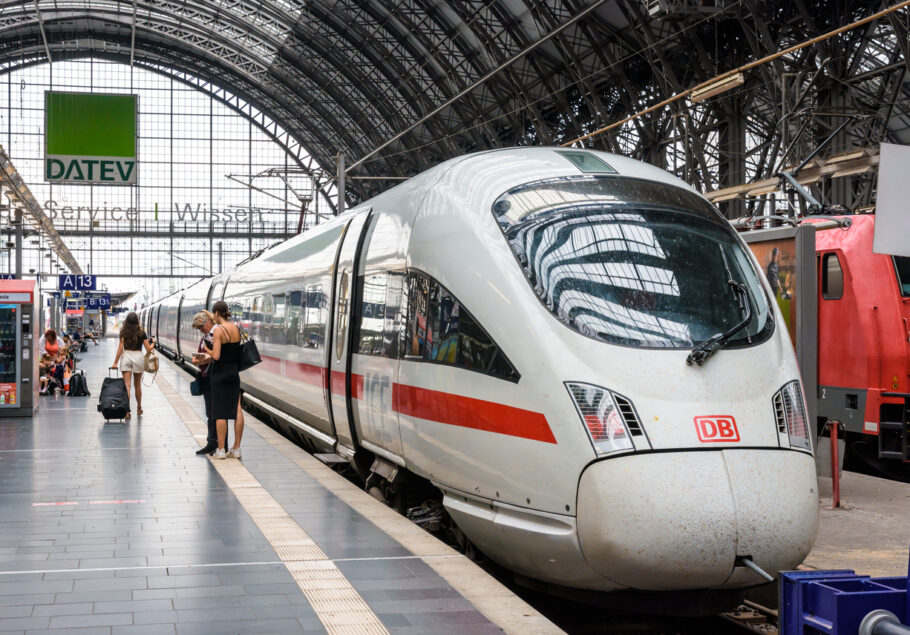 Trem de alta velocidade conecta Berlim e Paris em 8h