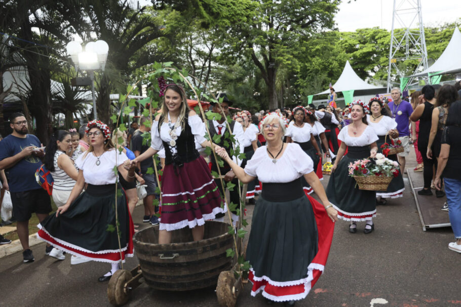 A Festa da Uva de Jundiaí ocorre de 23 de janeiro a 16 de fevereiro