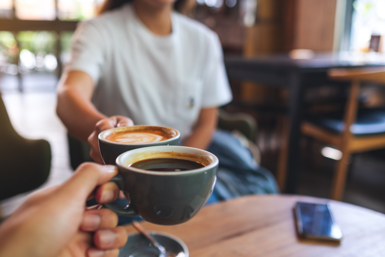 Pesquisas comprovam: o consumo moderado de café pode prolongar a vida e reduzir riscos de doenças.