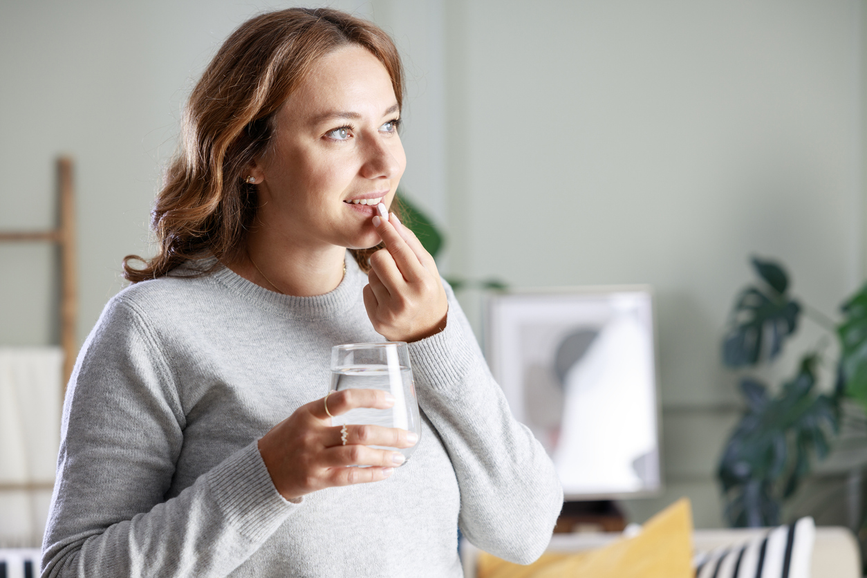 Tomar sol por 15 minutos é uma das formas naturais de estimular a produção de vitamina D no organismo