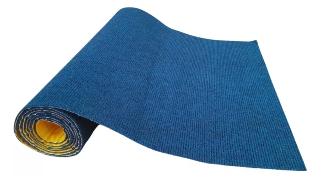 O arranhador adesivo sai por R$149,90 no Mercado Livre