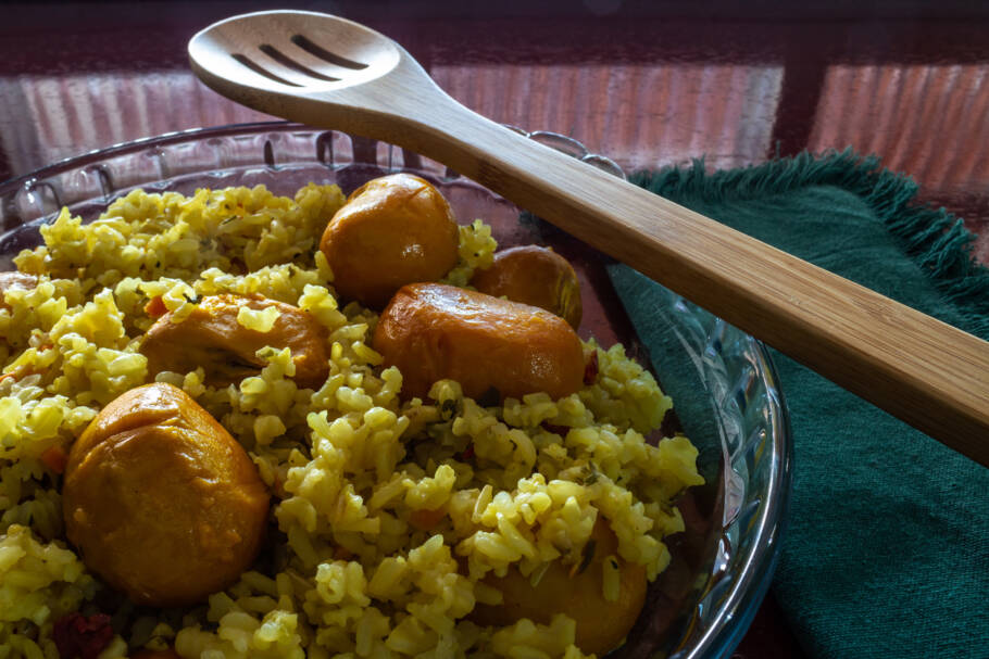 Arroz com pequi, uma das iguarias da culinária de Goiás