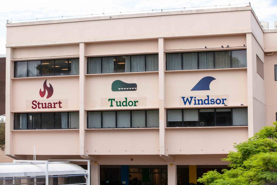 Fundação St. Paul’s auxilia estudantes com excelente desempenho acadêmico e sem condições de arcar com os custos de uma educação internacional