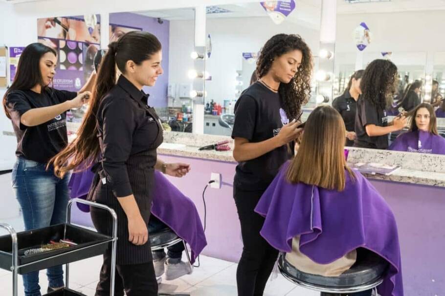 Bolsas são para cursos rápidos presenciais ou online