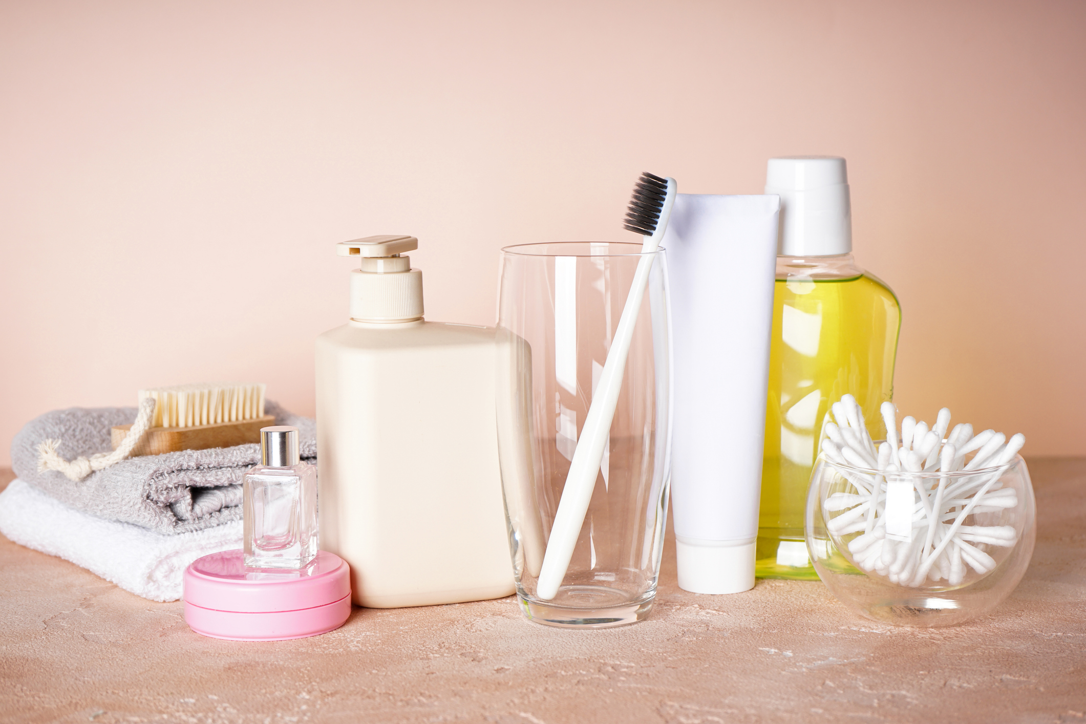 Por que você não deve usar cotonete