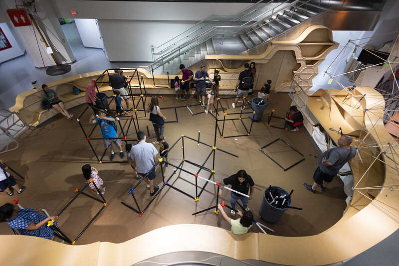 Um dos espaços do New York Hall of Science