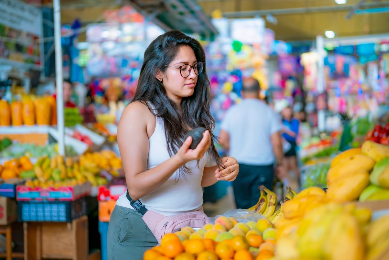 Alimentação equilibrada, com frutas frescas, pode proteger contra a depressão, aponta pesquisa