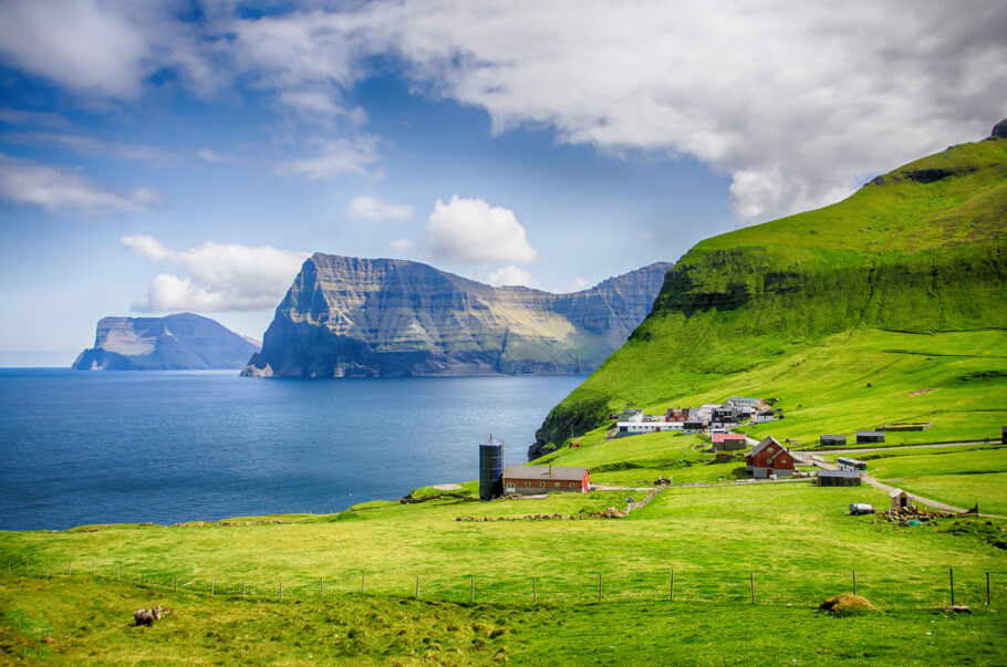 Ilhas Faroé, na Dinamarca, tem paisagens surreais