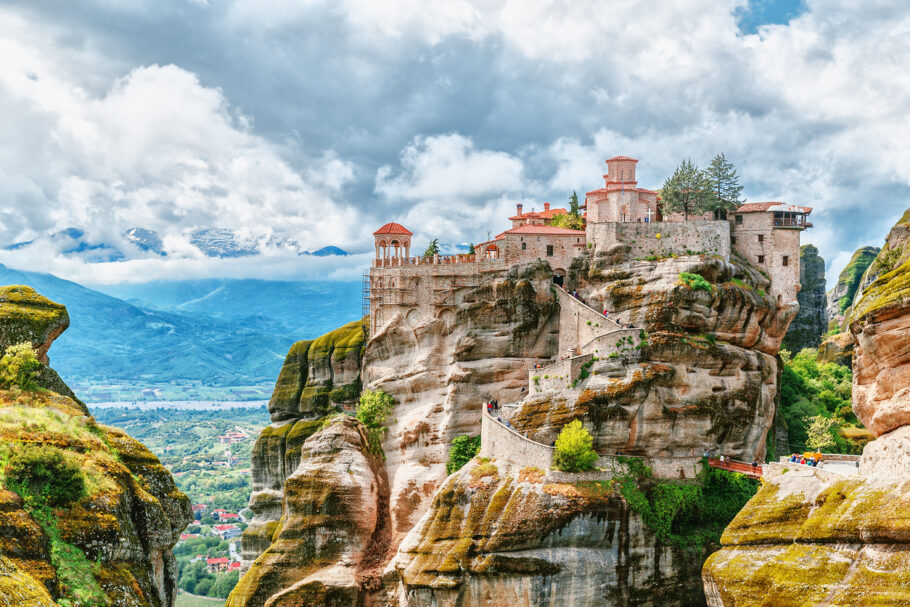 Visitar Meteora no outono ér experiência única