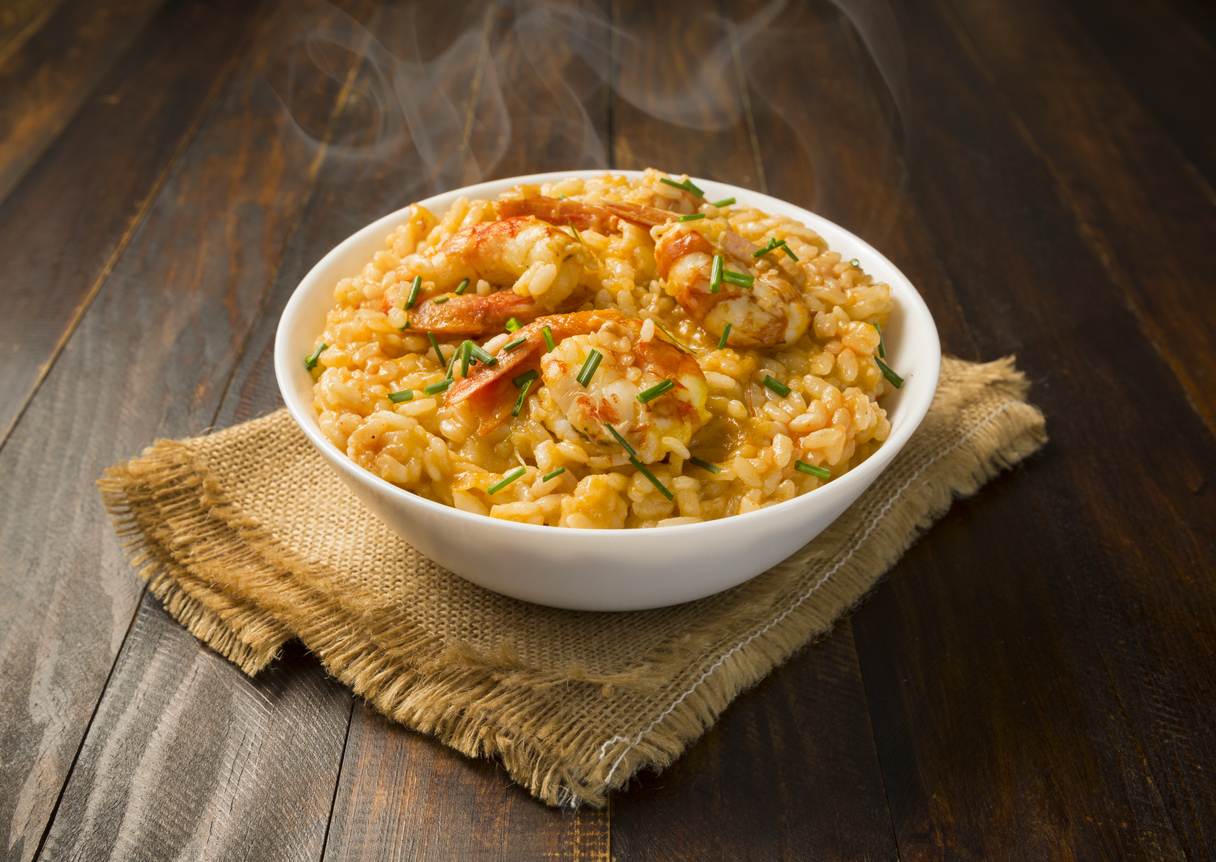 Risoto de camarão: cremoso, saboroso e digno de um jantar especial.