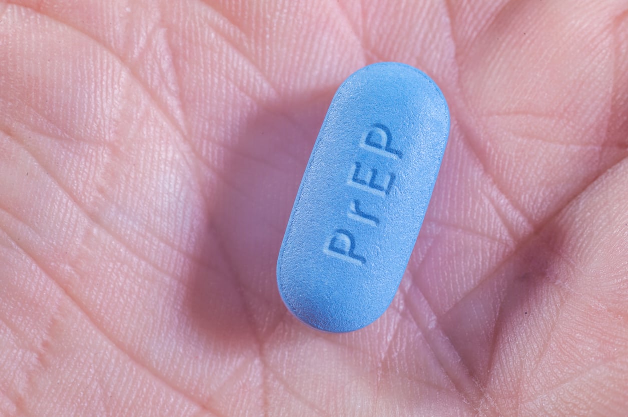 Distribuição de PrEP em centros de saúde é uma das frentes da prevenção ao HIV entre populações em maior risco.