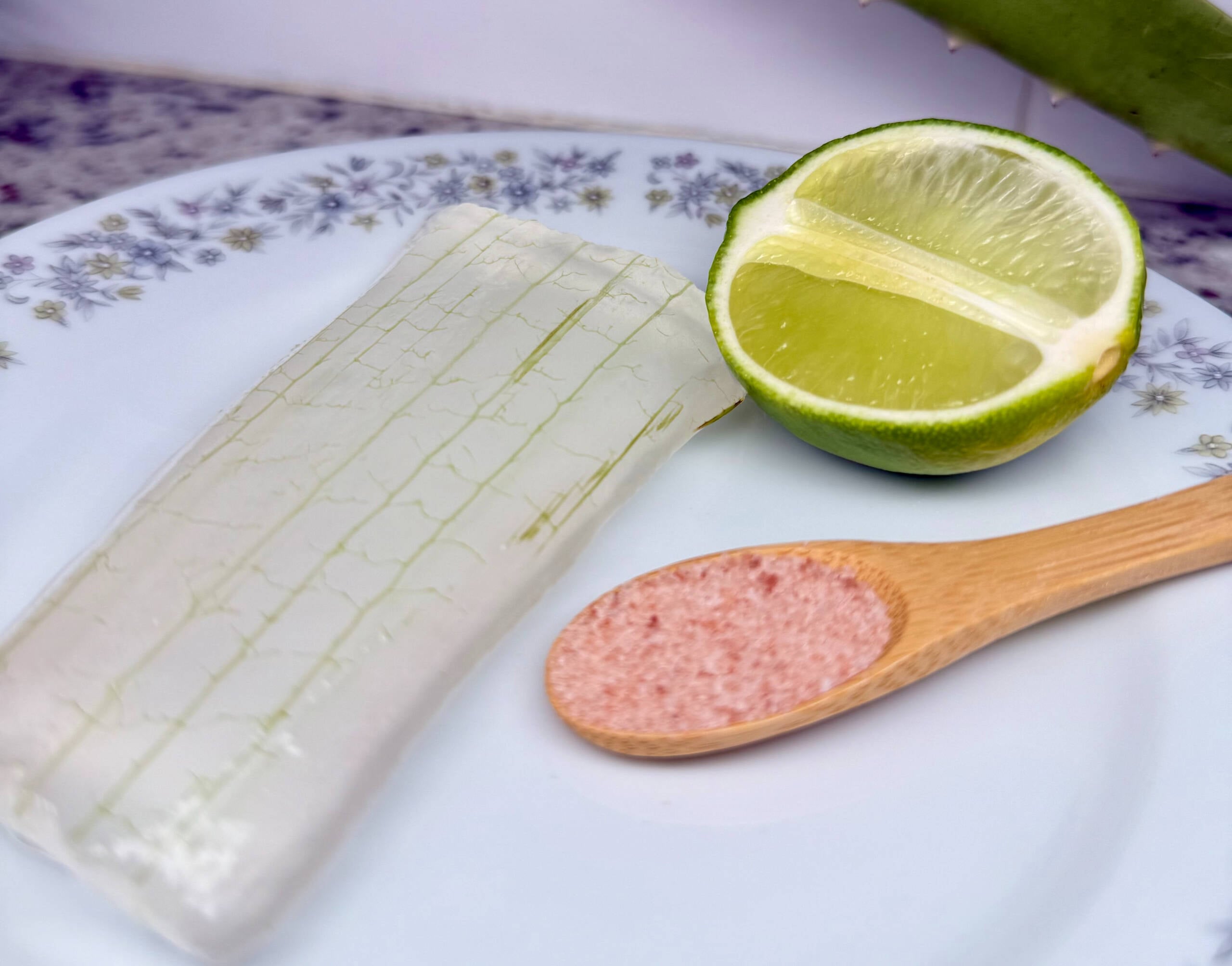 Hoje, adota uma abordagem natural para controlar a inflamação intestinal.