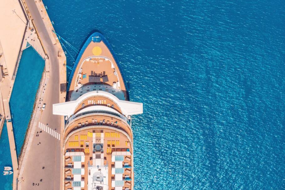 Setor de cruzeiros registra alta enquanto turismo tradicional sofre com câmbio