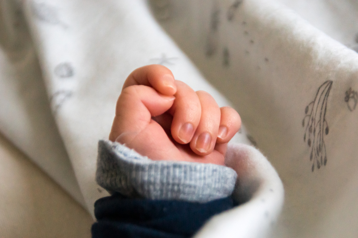 Mais do que uma simples formalidade burocrática, o nome de um bebê é uma espécie de mapa afetivo e social – iStock/darkSideOfPink