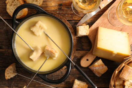 Fondue de queijo sem vinho