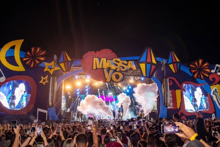 Festa é considerado maior São João do litoral brasileiro