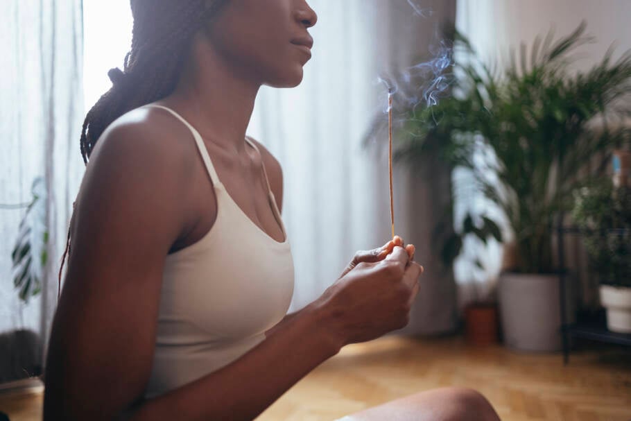 A meditação é frequentemente recomendada como um complemento aos planos de tratamento clínico para ansiedade