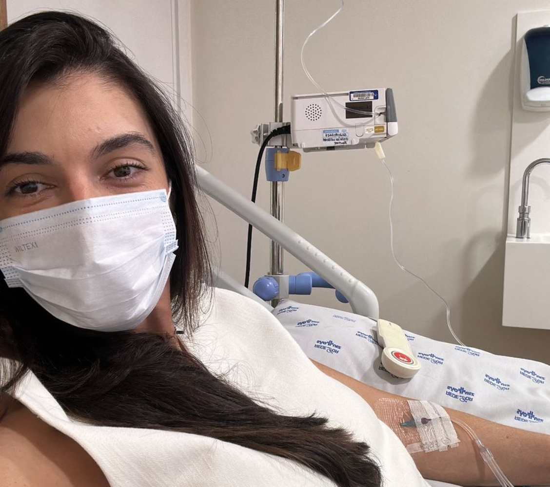 Ao longo de três anos, Tássia testou cinco tratamentos diferentes.